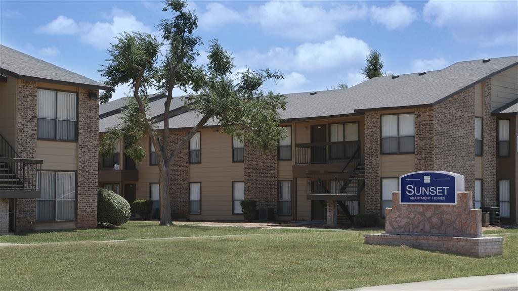 Photos and Video of Sunset in Odessa, TX