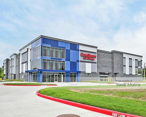 Storage Units for Rent available at 6403 West Orem Drive, Houston, TX 77085