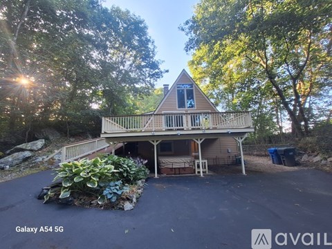 753 Buddington Road 4 Beds Apartment for Rent