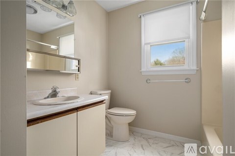 185 Manville Hill Road 2 Beds Apartment for Rent