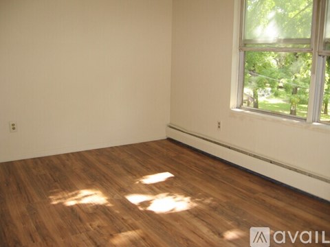 641 S Woodward St 2 Beds Apartment for Rent