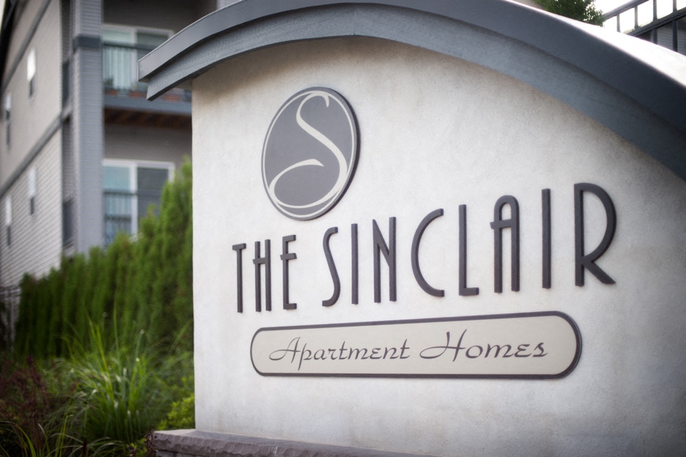the sign at the singari apartment homes