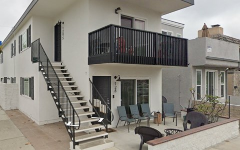 128 34Th Street 2-3 Beds Apartment for Rent