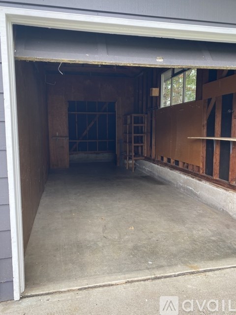 11760 SW Bowmont Ln 3 Beds Apartment for Rent