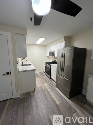 577 Pine Line Drive 3 Beds Apartment for Rent