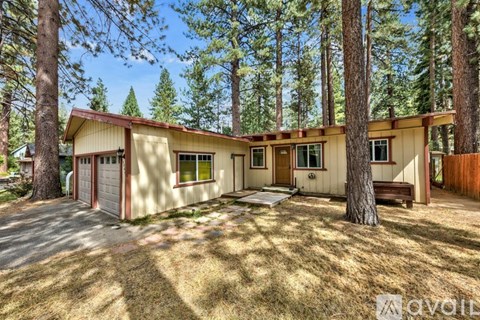 2268 Wyoming Ave 3 Beds Apartment for Rent