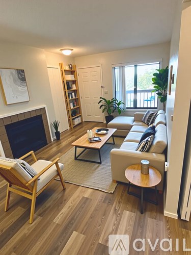 2912 Straus Ln 2 Beds Apartment for Rent