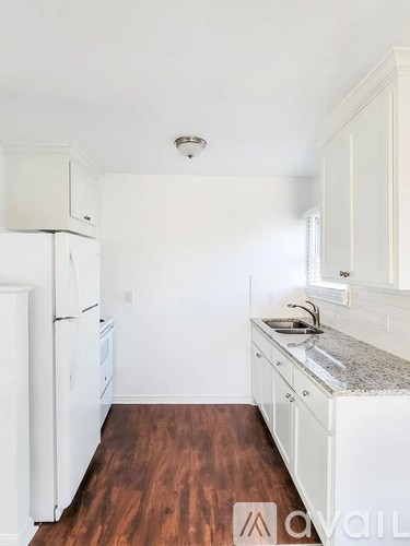 1607 West Ave 2 Beds Apartment for Rent