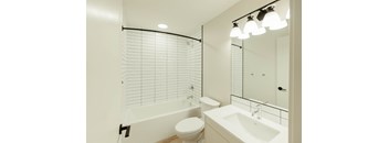 1 Bedroom (C), 1 Bathroom