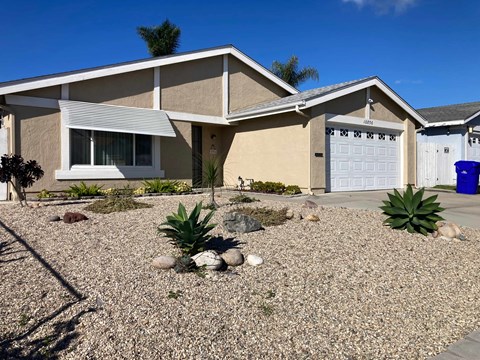 10856 Parkdale Ave 3 Beds Apartment for Rent