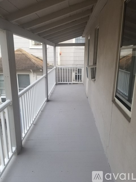 323 Union Ave 2 Beds Apartment for Rent