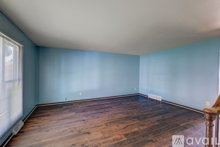 Source URL: https://prod-avail.s3.amazonaws.com/public_images/41500869/listing/Resized_20250822_182849.JPEG