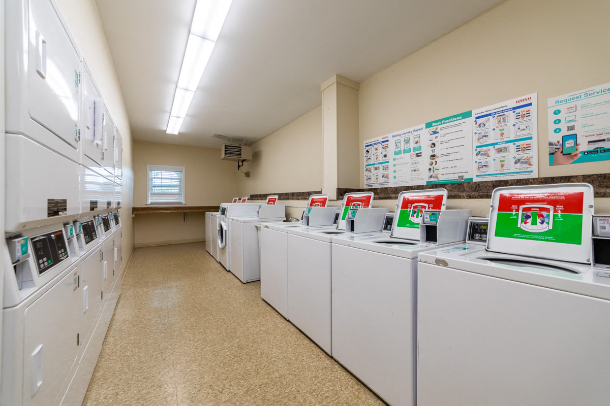 Laundry Care Center at Cambridge Square North