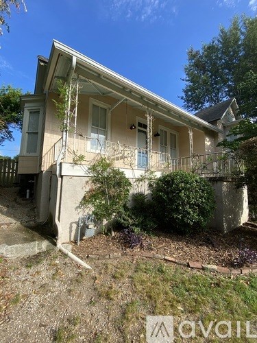 401 Rosewood Street 2 Beds Apartment for Rent