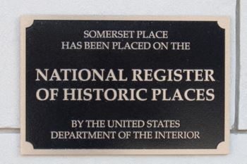 Historic Building, part of West Argyle historical district at Somerset Place Apartments, Chicago, Illinois
