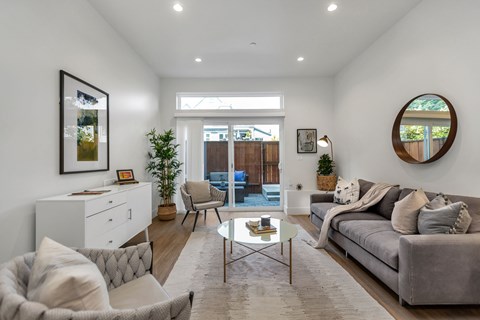 1760 Golden Gate Avenue Studio-1 Apartment for Rent