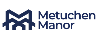 A logo with the text Metuchen Manor.