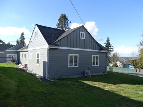 Martineau Real Estate, LLC - 2012 Lakeway Dr Studio Apartment for Rent
