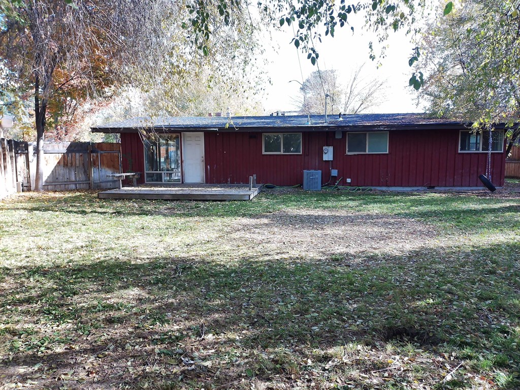 1919 S Orchard St 3 Beds House for Rent - Photo Gallery 17