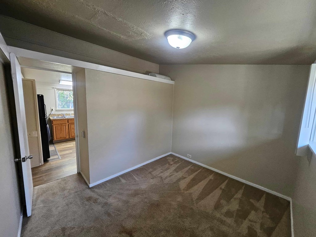 1919 S Orchard St 3 Beds House for Rent - Photo Gallery 2