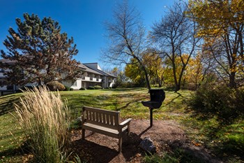 958 Park Street 1-2 Beds Apartment for Rent - Photo Gallery 2
