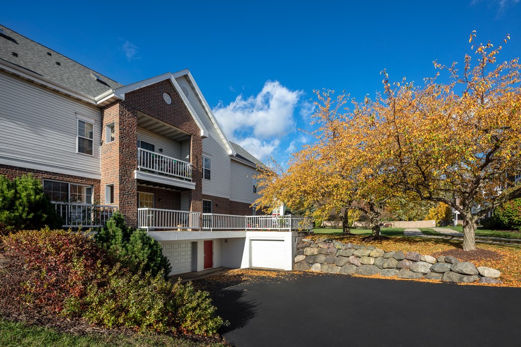 the preserve at ballantyne commons commons exterior view of apartment buildings
