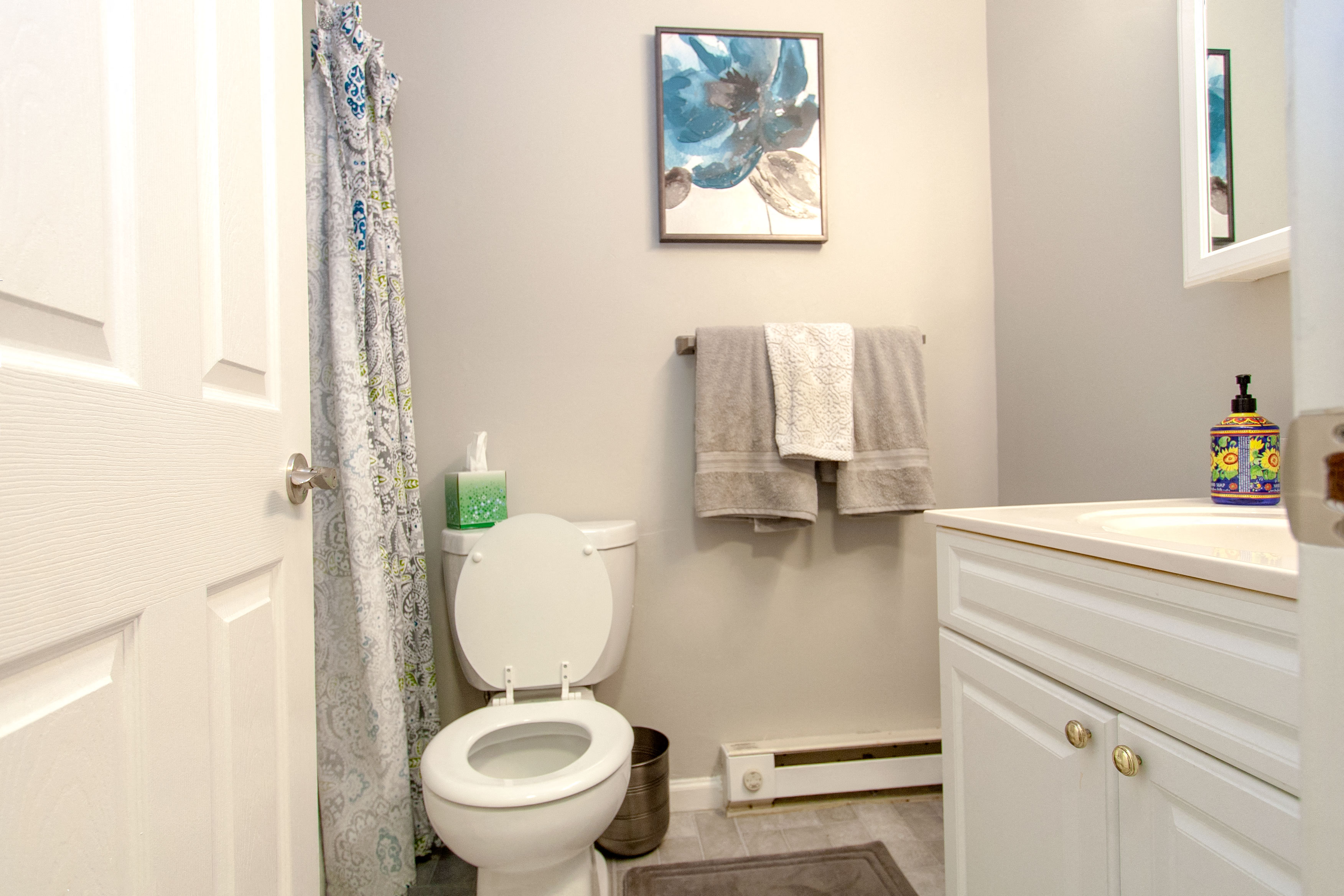 The Hills At Lehigh Apartments, 2140 Johnston Drive, Bethlehem, PA