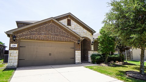 239 Oxford Drive 4 Beds Apartment for Rent