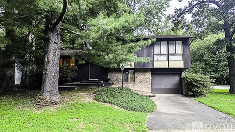11582 Embers Court 3 Beds Apartment for Rent