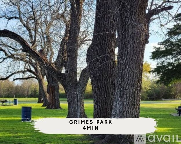 A tree in Grimes Park is 4 minutes away.