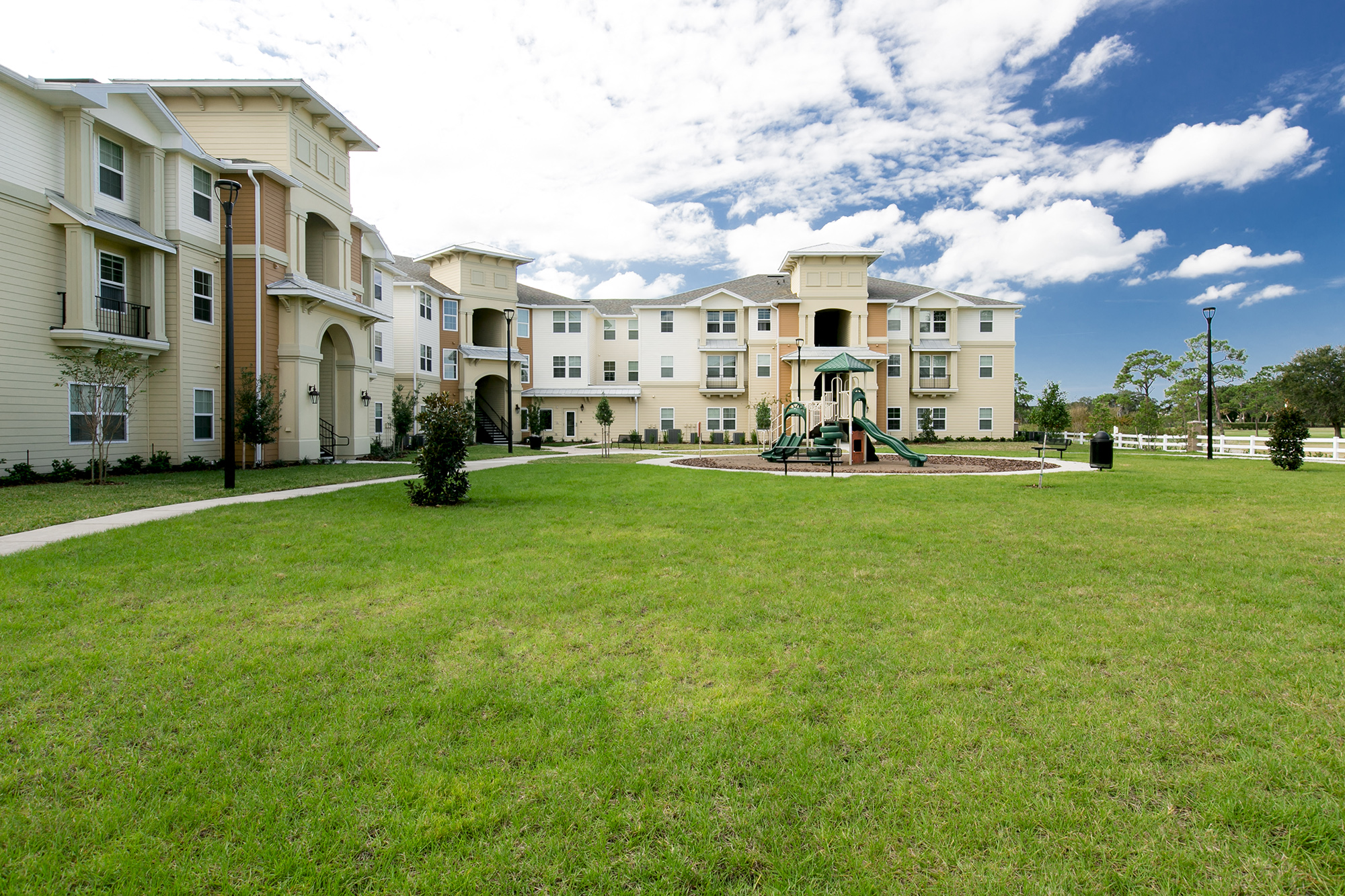 Apartments In Sarasota Fl Rolling Green Apartments