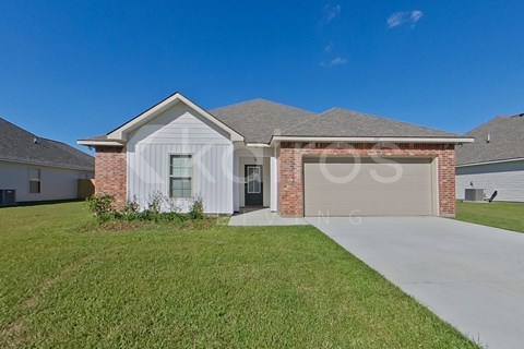 107 Hendrix Rd 3 Beds Apartment for Rent