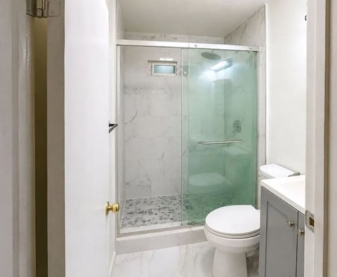 315 South Alhambra Avenue 3 Beds Apartment for Rent