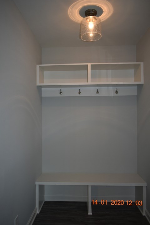 954 Charlotte Street 3 Beds Apartment for Rent