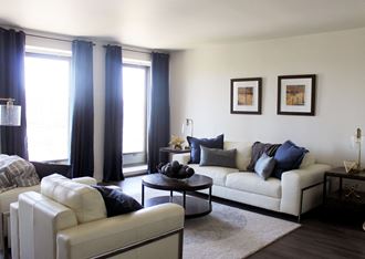 1420 Centre Avenue Studio-4 Beds Apartment for Rent