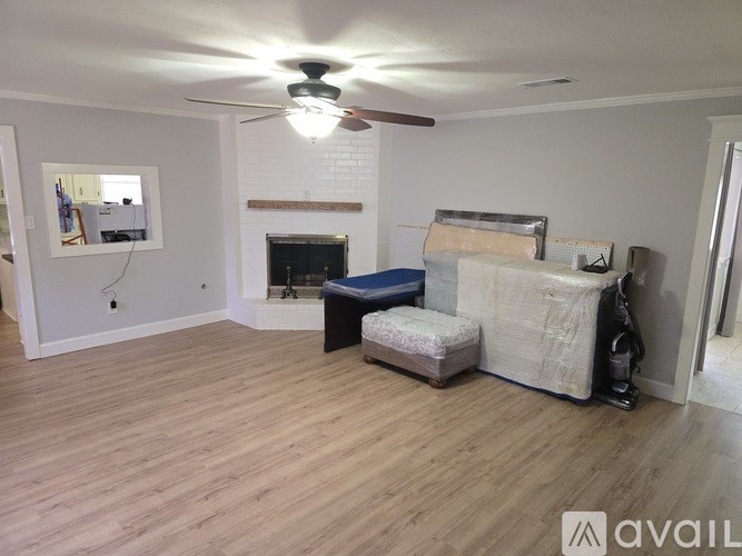 Source URL: https://prod-avail.s3.amazonaws.com/public_images/41513537/listing/1000042667.jpg