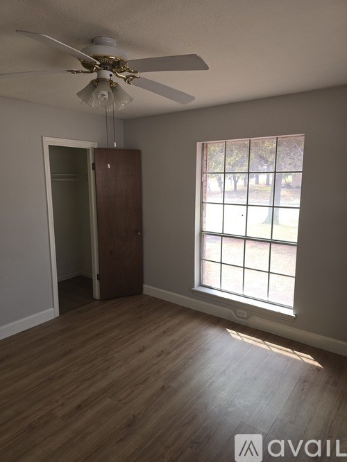 Source URL: https://prod-avail.s3.amazonaws.com/public_images/41513509/listing/1000042678.jpg