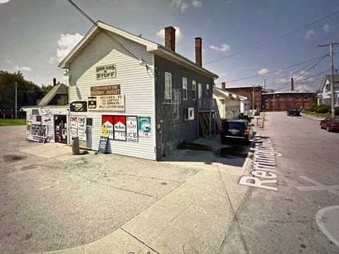 1669 Main ST Studio Apartment for Rent