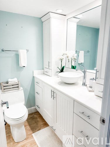 2800 Gulf Shore Boulevard North 2 Beds Apartment for Rent