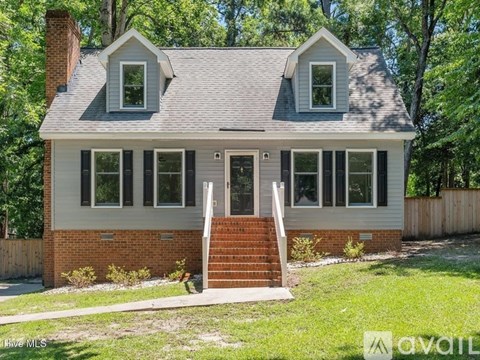 112 Gawain Rd 3 Beds Apartment for Rent