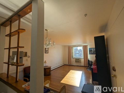 190 Mount Auburn Street 2 Beds Apartment for Rent