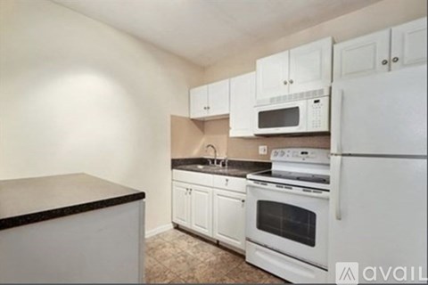 116 Spring St 1 Bed Apartment for Rent