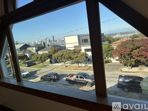 3053 36Th Ave SW 3 Beds Apartment for Rent