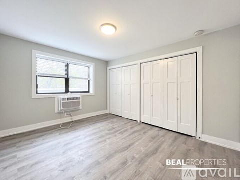 530 W Surf St 1 Bed Apartment for Rent