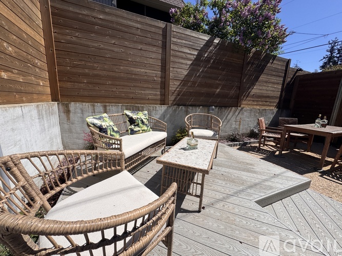 214 Naval Avenue 3 Beds Apartment for Rent - Photo gallery 4
