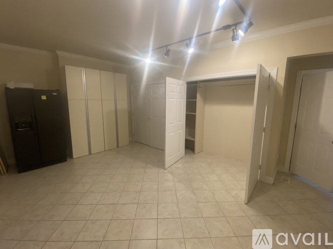 9705 Heathermill Lane 4 Beds Single Family Home for Rent - Photo gallery 1
