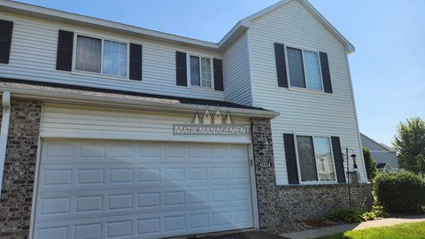 6234 29Th Avenue NW 3 Beds Apartment for Rent