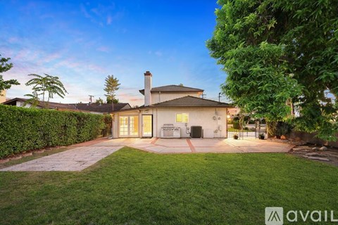 1430 Lovell Avenue 4 Beds Apartment for Rent