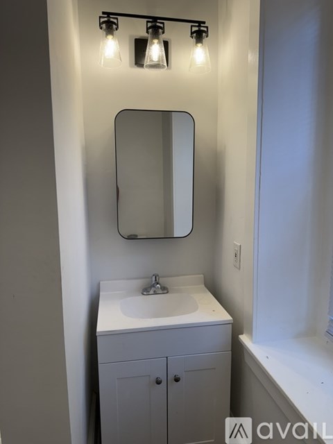 905 Bristol Pike 4 Beds Apartment for Rent