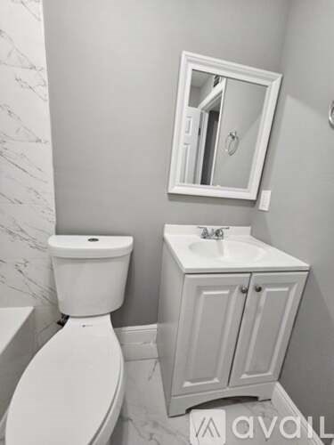 933 W 7Th St 2 Beds Apartment for Rent